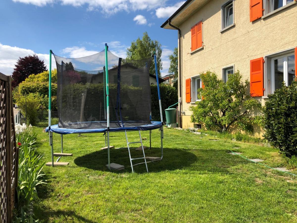 Au Bonheur Des Iris Bed and Breakfast Rolle Buitenkant foto